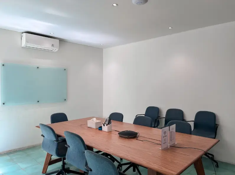 Meeting Room A dengan setup classroom